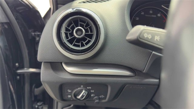 Used 2020 Audi A3 2.0T Premium image 24