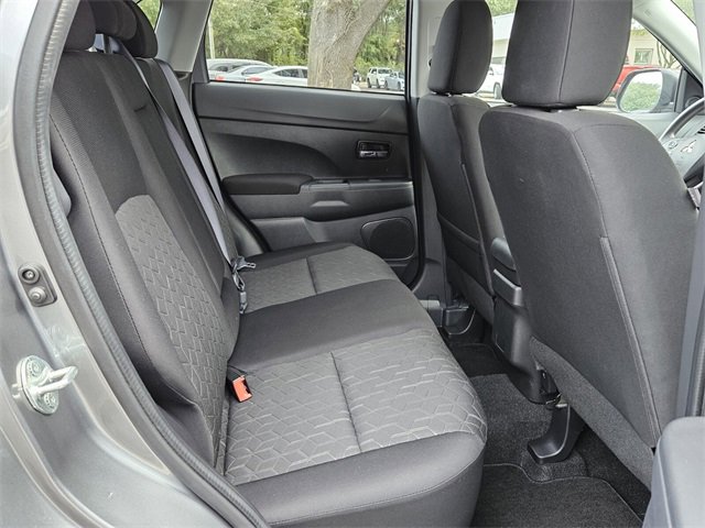 Used 2025 Mitsubishi Outlander Sport ES image 14