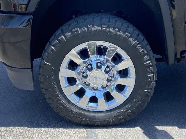 Used 2019 GMC Sierra 2500 Denali w/ Duramax Plus Package AWD/4WD image 27