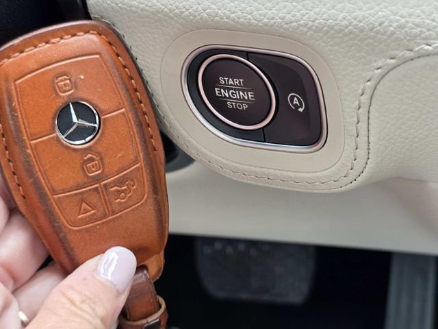 Used 2021 Mercedes-Benz GLE 450 4MATIC image 22