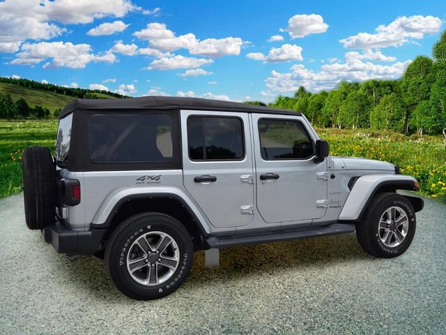 Used 2022 Jeep Wrangler Unlimited Sahara AWD/4WD image 6