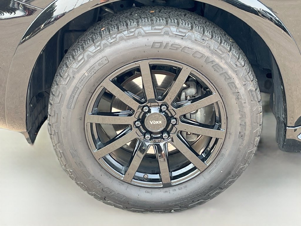 Used 2019 Nissan Armada Platinum w/ Captain's Chairs Package AWD/4WD image 35