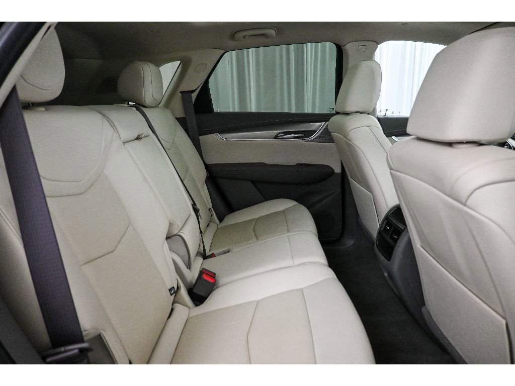 Certified 2021 Cadillac XT5 Premium Luxury image 18