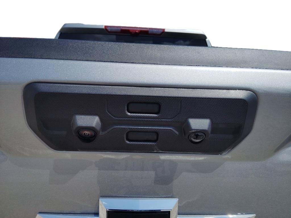 New 2026 Chevrolet Silverado 1500 LTZ w/ Technology Package AWD/4WD image 10