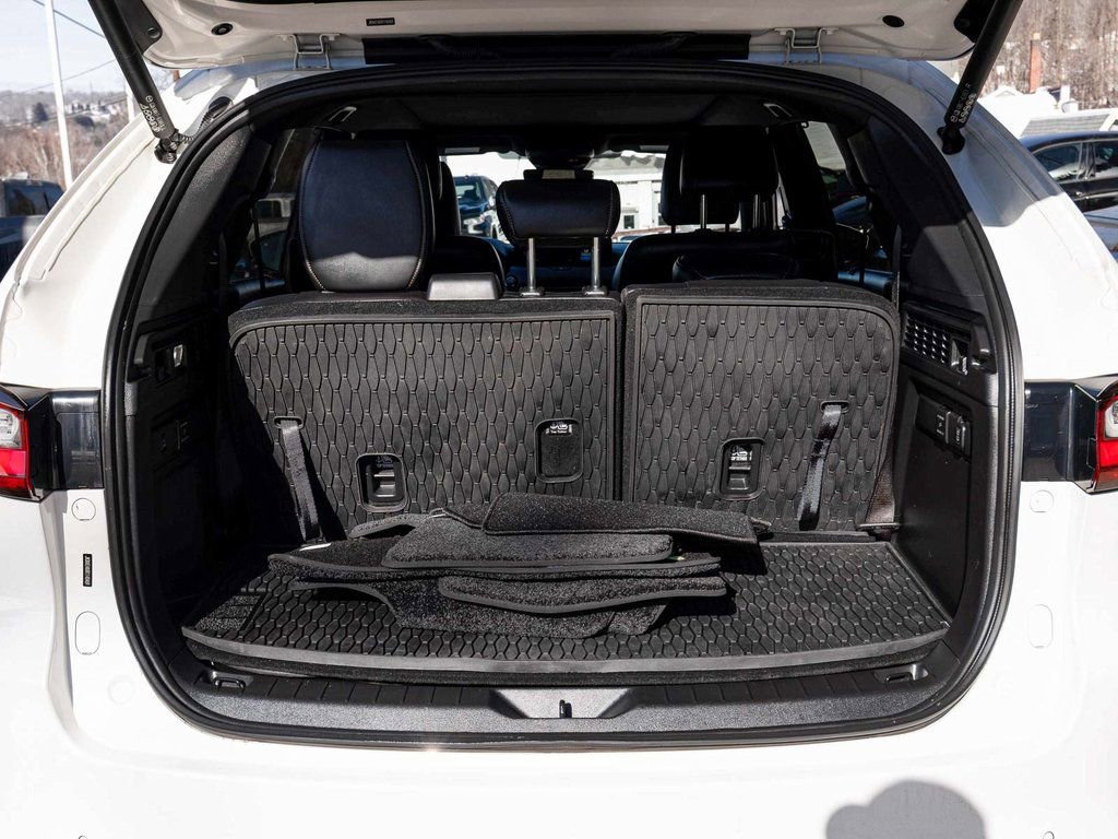 Used 2024 MAZDA CX-90 Plug-In Hybrid w/ Premium Plus image 36