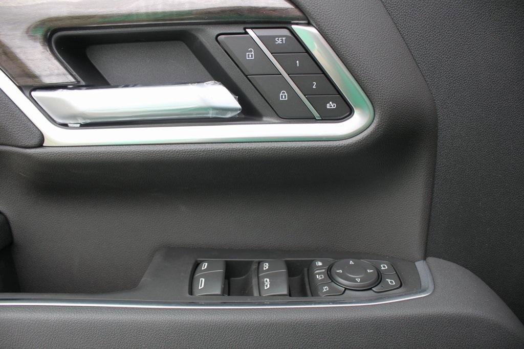 New 2026 Chevrolet Silverado 3500 LTZ w/ LTZ Plus Package image 13