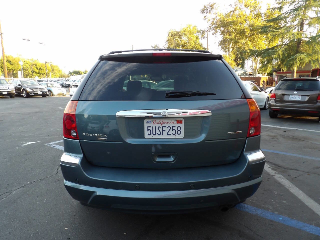 Used 2006 Chrysler Pacifica Limited image 11