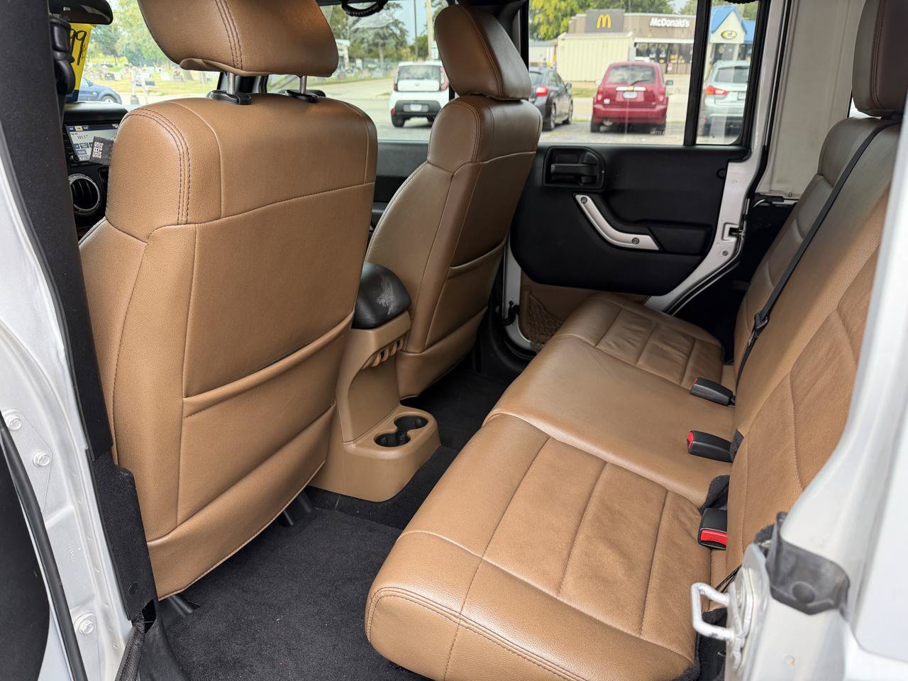 Used 2012 Jeep Wrangler Unlimited Sahara w/ Dual Top Group AWD/4WD image 14