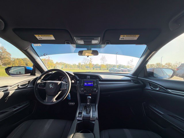 Used 2018 Honda Civic Sport image 14