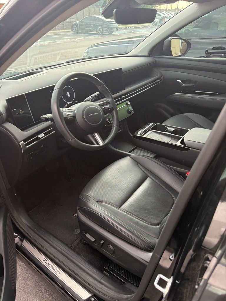 Certified 2025 Hyundai Tucson Limited image 9