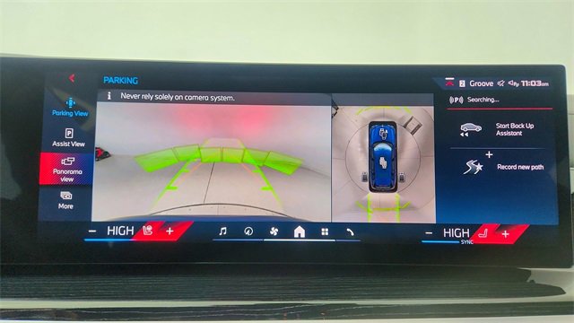 Used 2025 BMW X7 M60i image 51