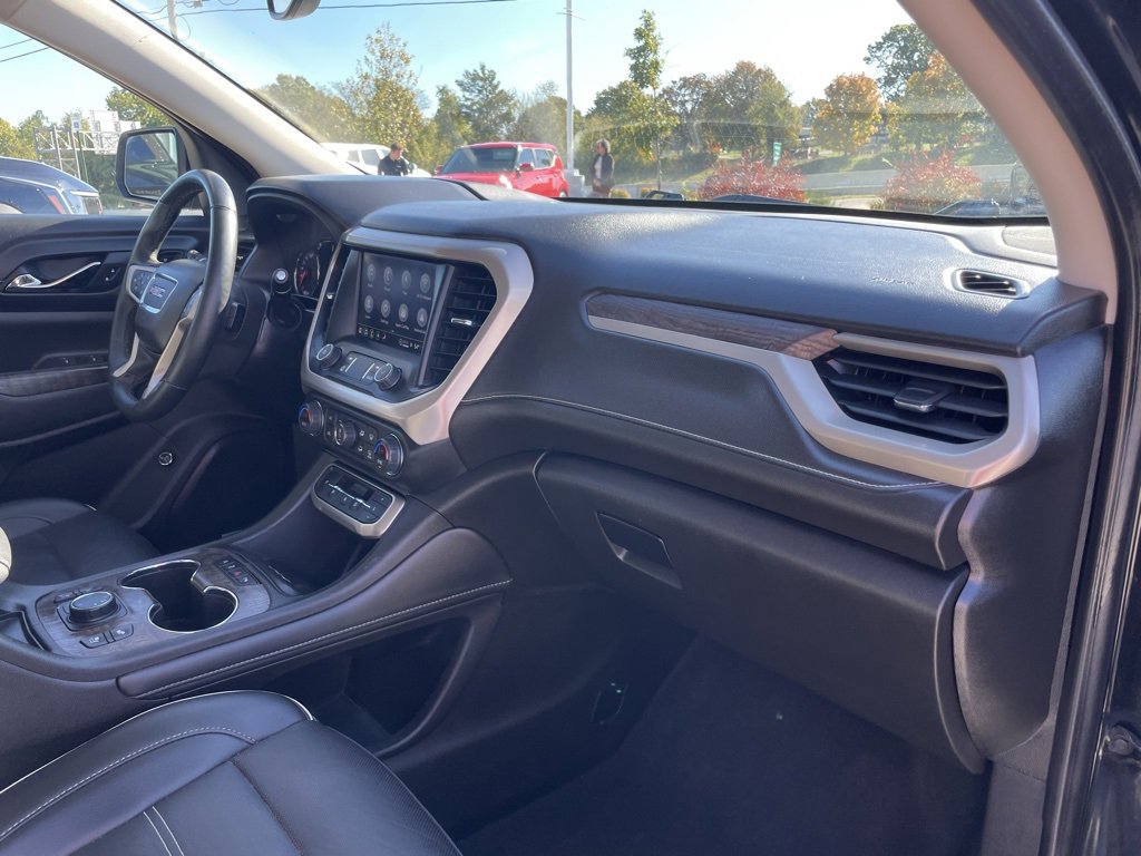 Used 2023 GMC Acadia Denali w/ Trailering Package image 31