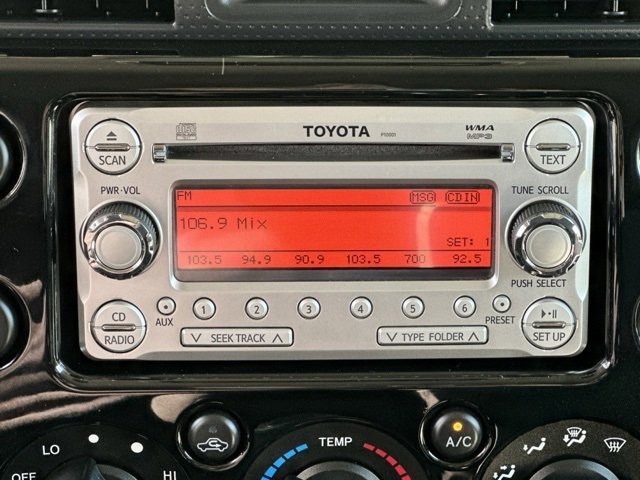 Used 2014 Toyota FJ Cruiser 4WD w/ Convenience Package image 27