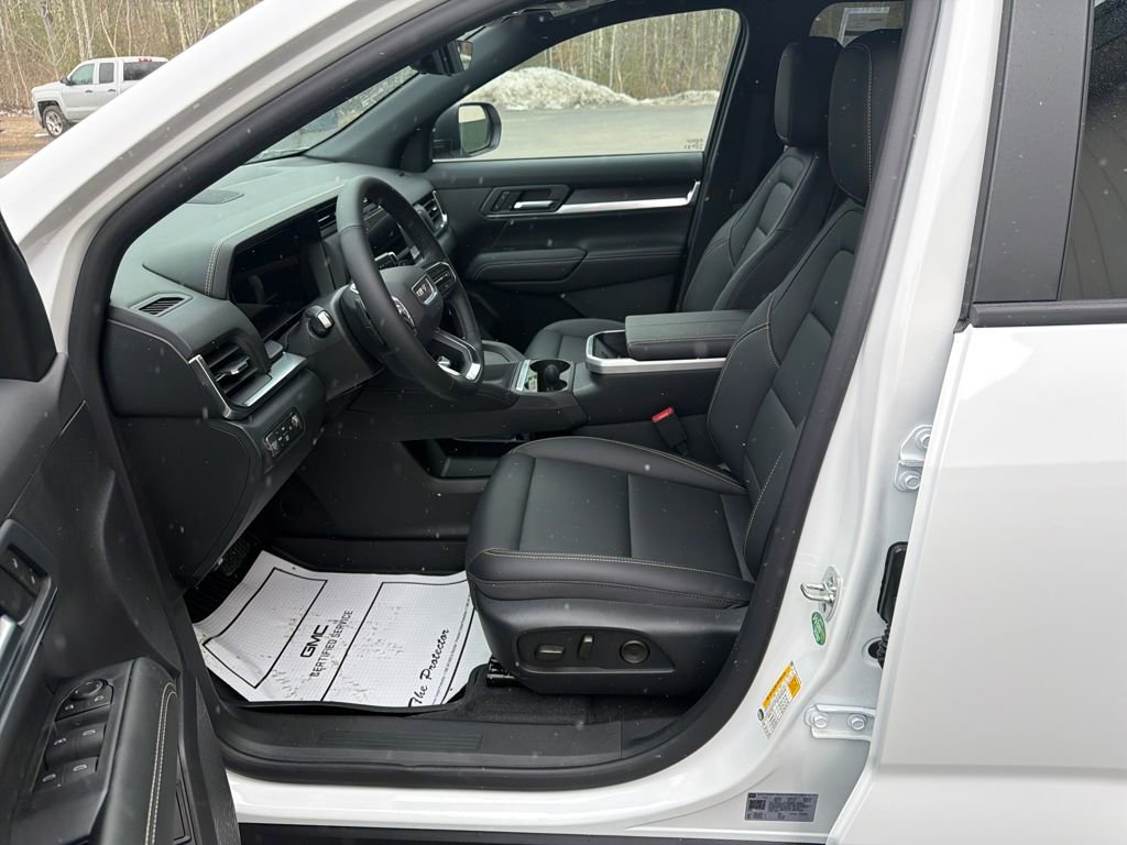 New 2026 GMC Terrain Elevation w/ Elevation Premium Package image 10