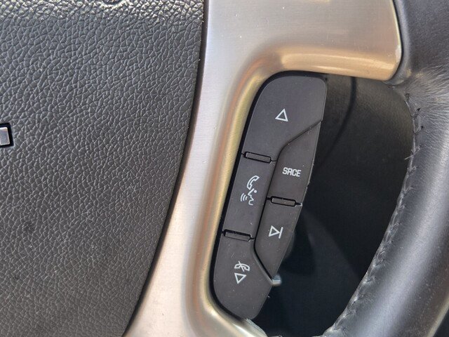 Used 2016 GMC Acadia Denali FWD image 16