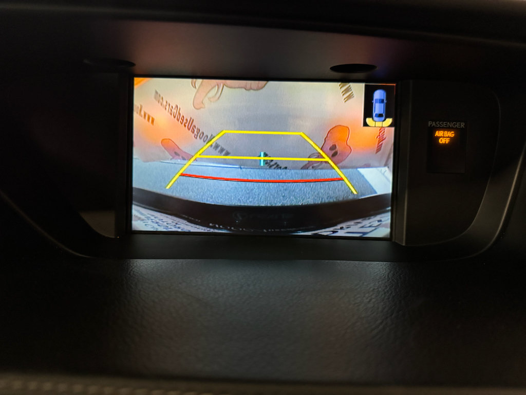 Used 2016 Lexus ES 350 w/ Luxury Package w/Wood Trim FWD image 31