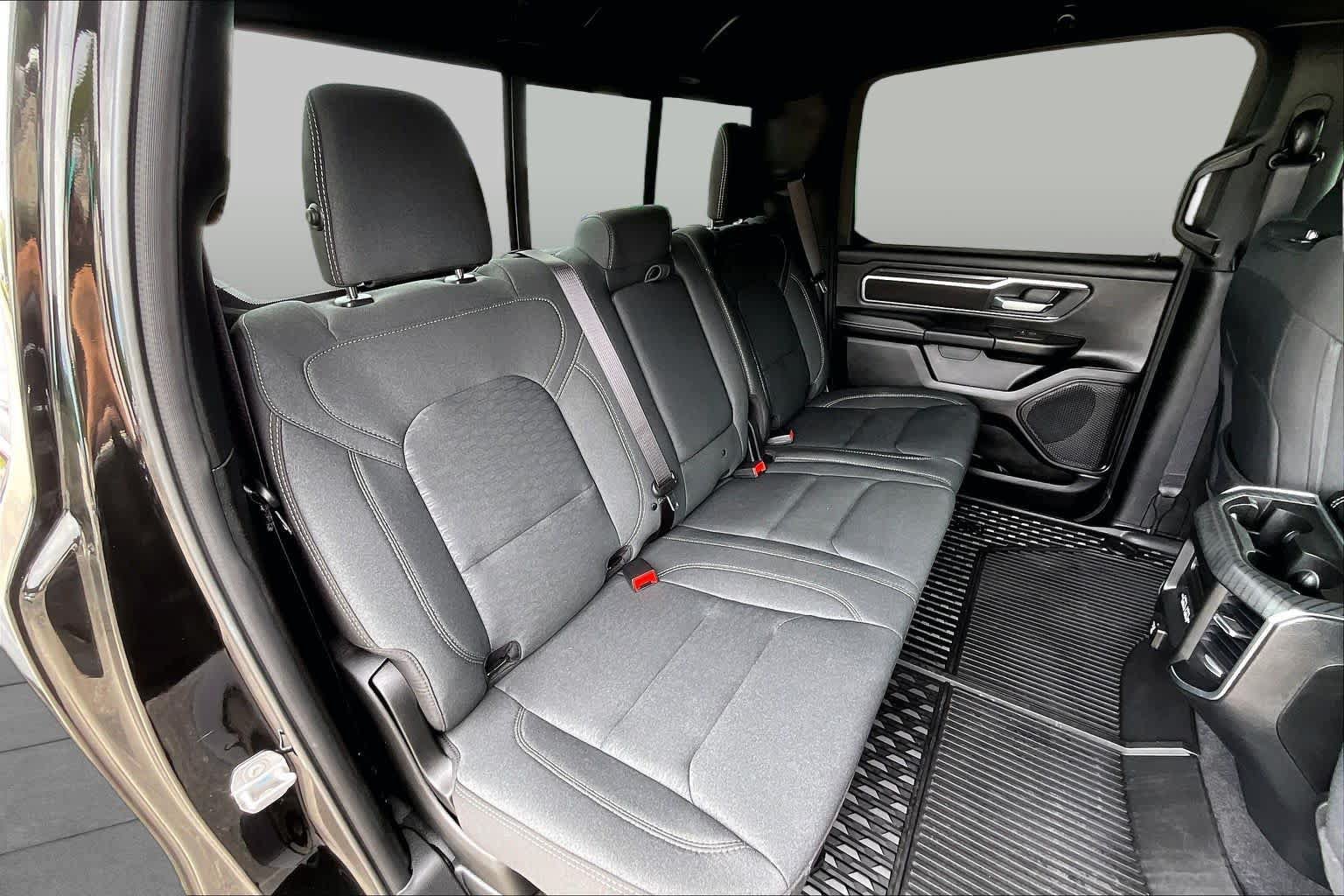 Used 2025 RAM 1500 Big Horn AWD/4WD image 20