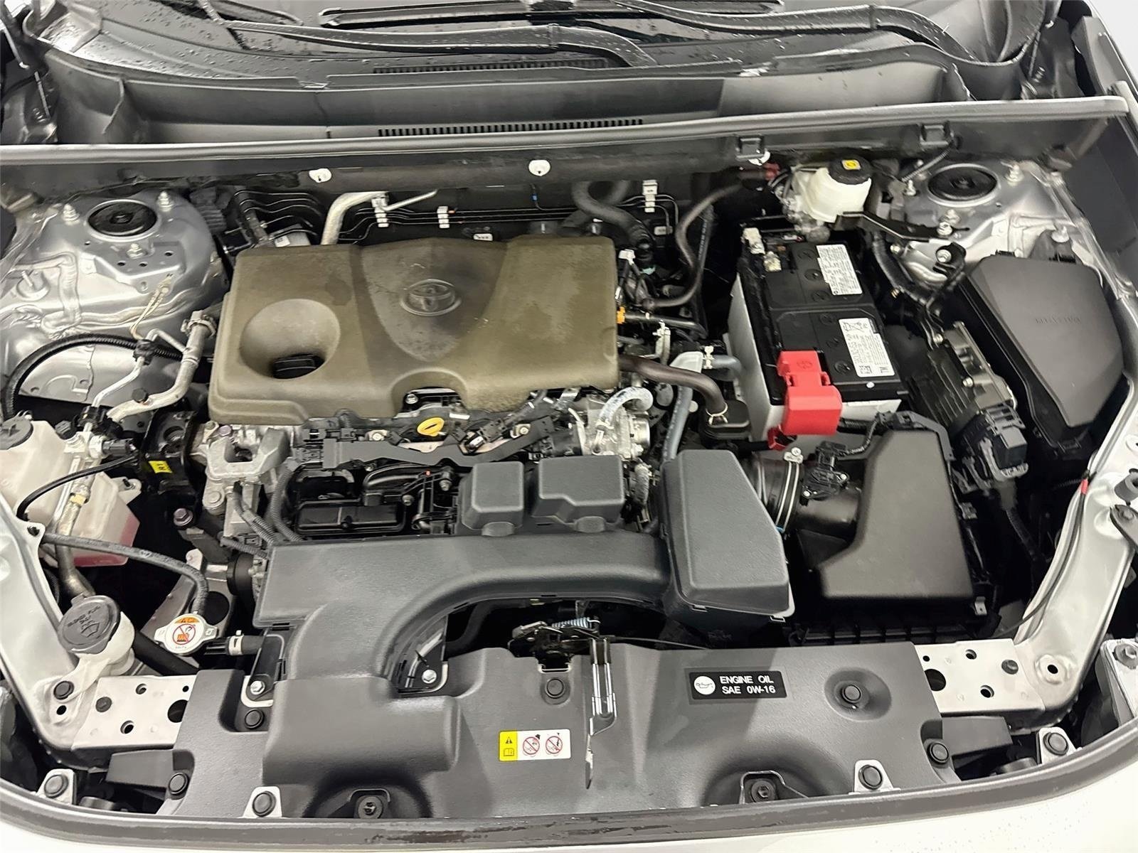 Used 2024 Toyota RAV4 LE FWD image 28