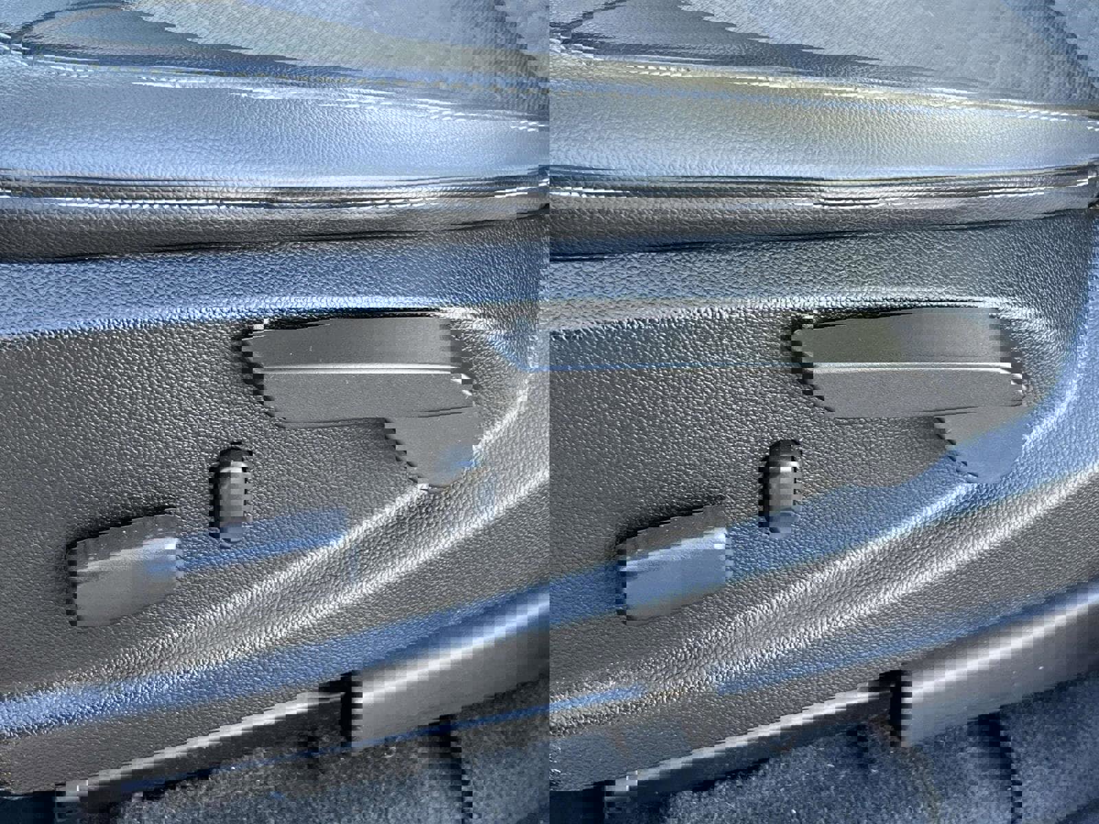 Used 2021 Chevrolet Colorado Z71 w/ Safety Package image 15