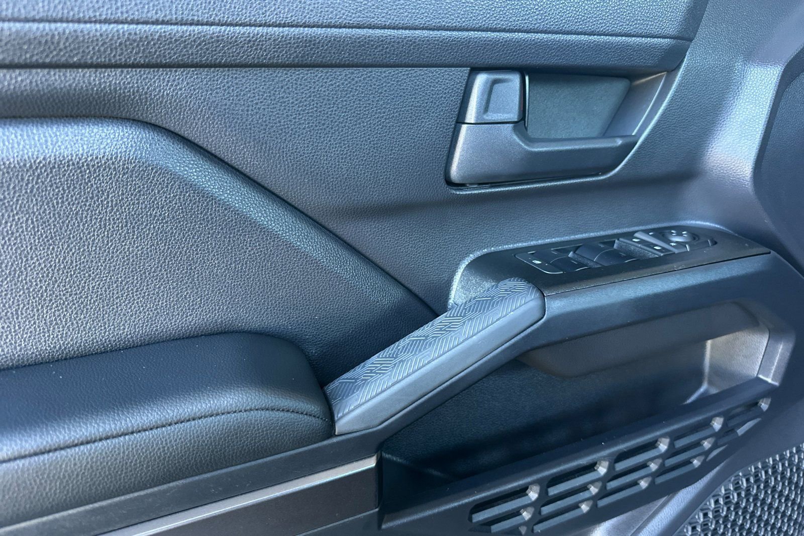 Certified 2025 Toyota 4Runner SR5 image 13