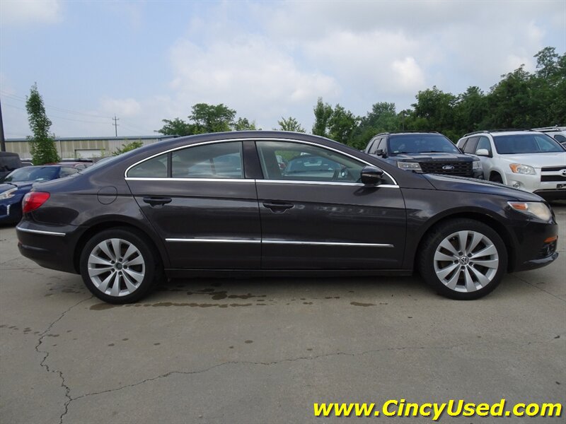 Used 2010 Volkswagen CC Sport FWD image 5