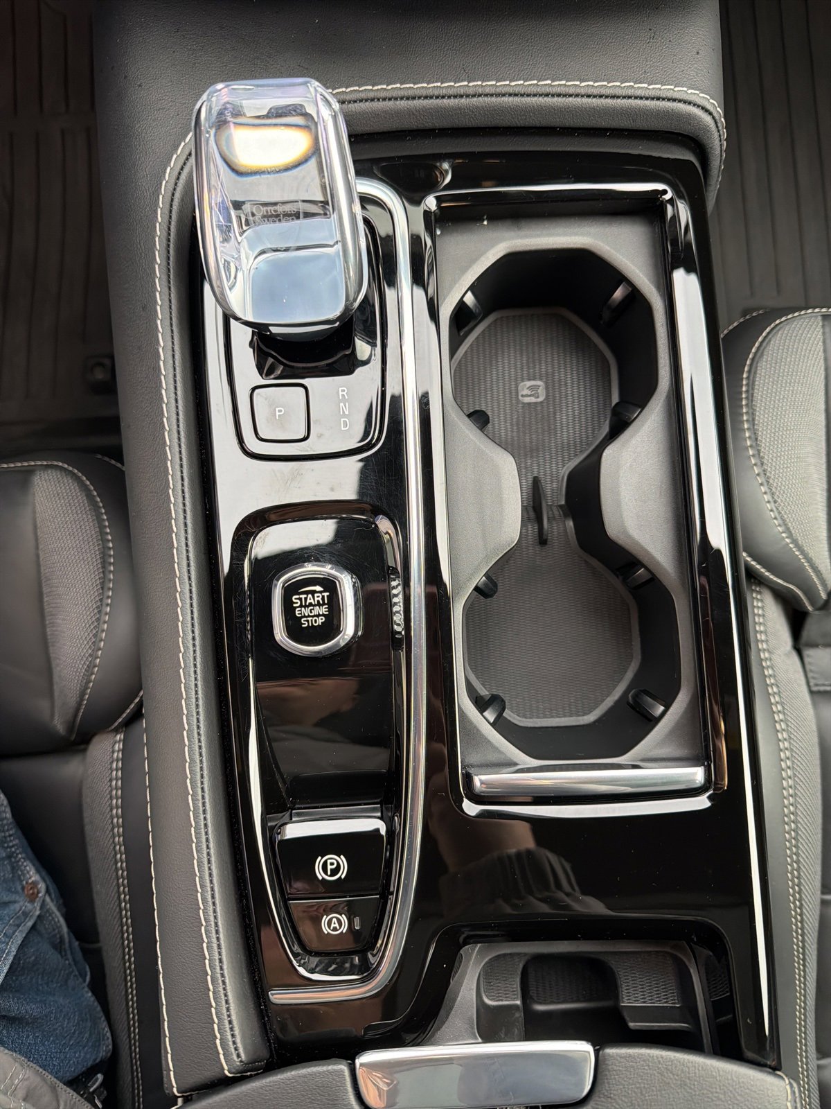 Used 2024 Volvo V60 T8 Polestar w/ Protection Package image 19