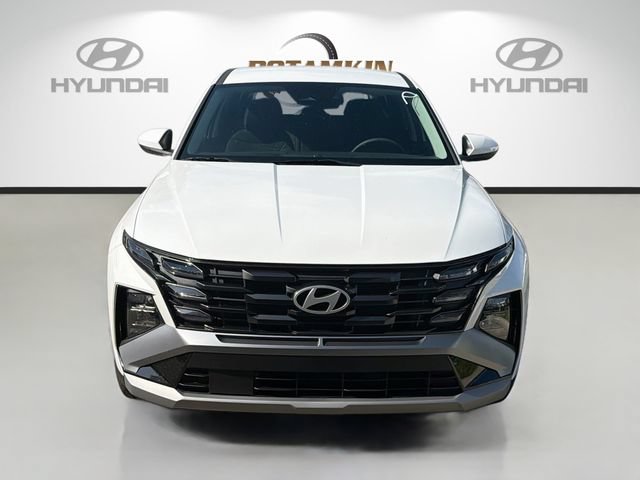 New 2026 Hyundai Tucson SE w/ Tow & Go Package FWD video 2