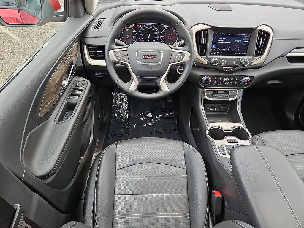 Certified 2023 GMC Terrain Denali w/ Denali Premium Package AWD/4WD image 11