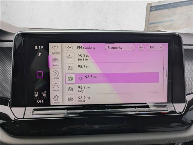 New 2026 Volkswagen Atlas Cross Sport SEL Premium R-Line image 18