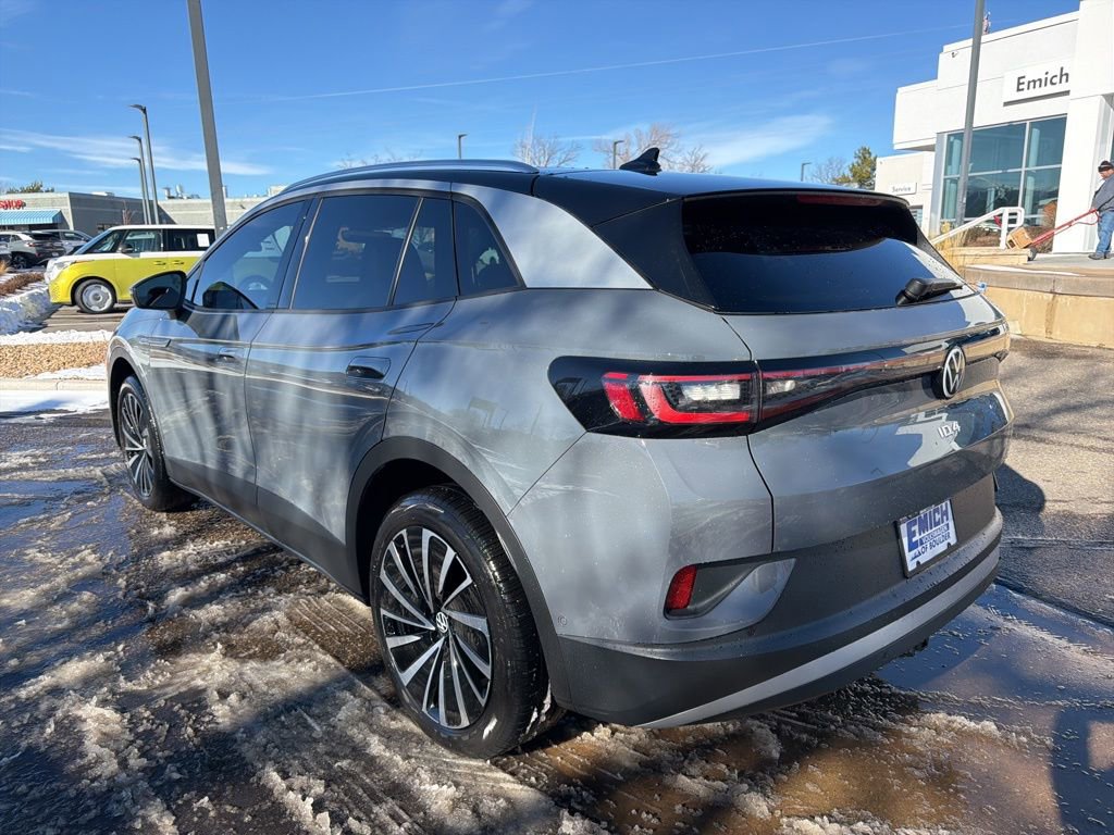 Certified 2023 Volkswagen ID.4 Pro S Plus image 3