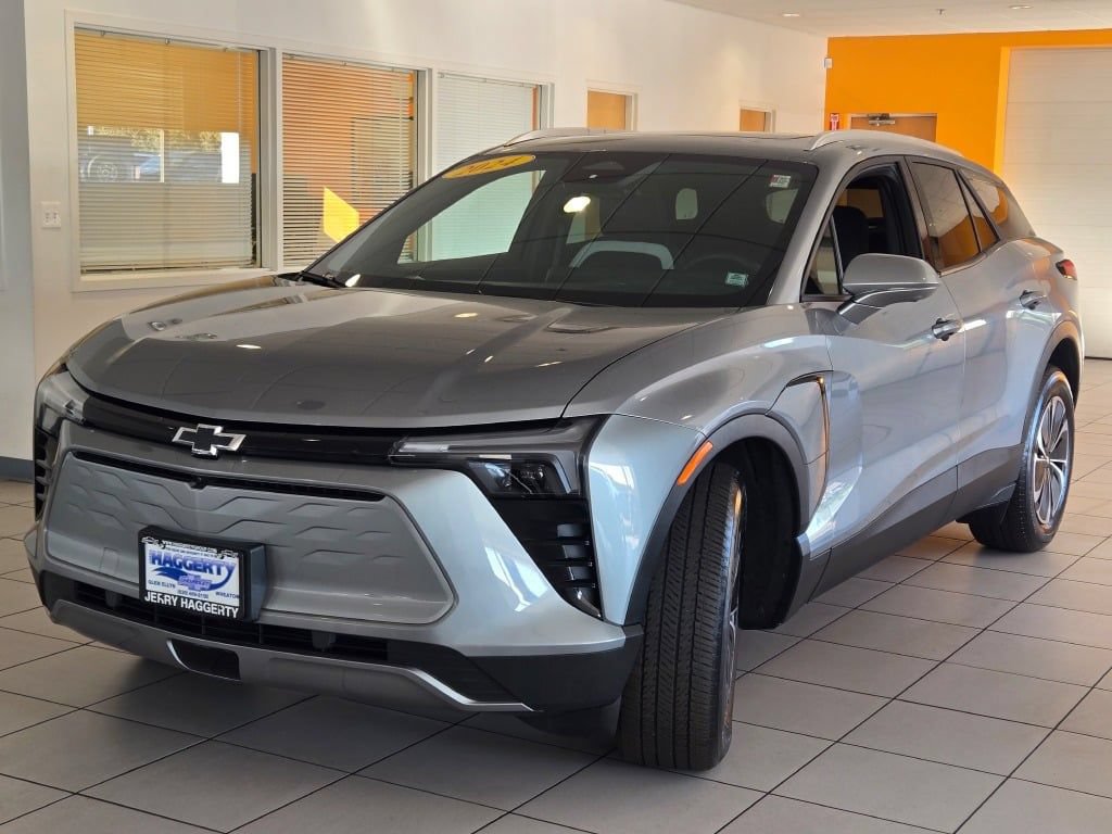 Certified 2024 Chevrolet Blazer EV LT AWD/4WD image 3