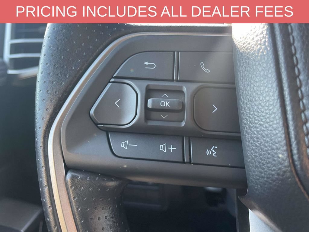 Used 2025 Toyota Tundra SR5 w/ SR5 Convenience Package AWD/4WD image 25