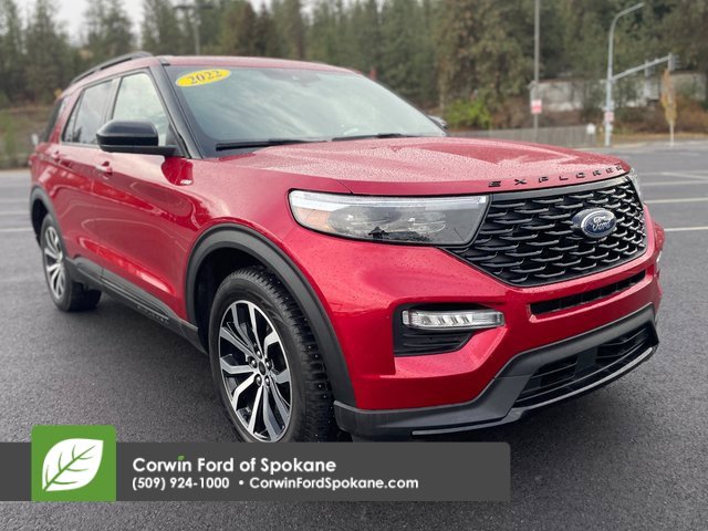 Certified 2022 Ford Explorer ST-Line w/ Class IV Trailer Tow Package