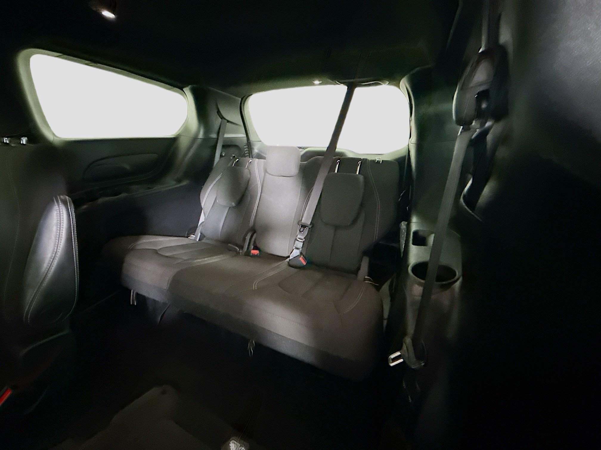 Used 2023 Chrysler Pacifica Touring FWD image 41