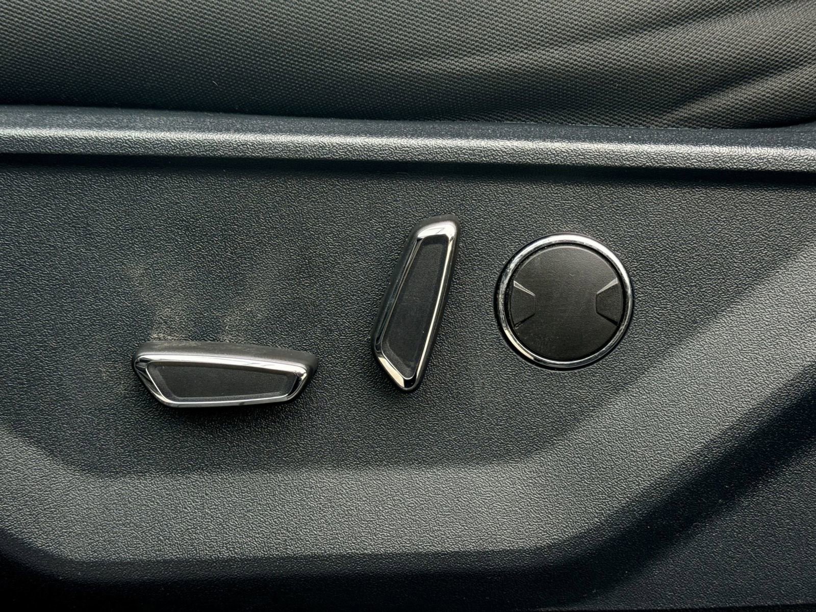 Certified 2021 Ford F150 XLT w/ Equipment Group 302A High image 78