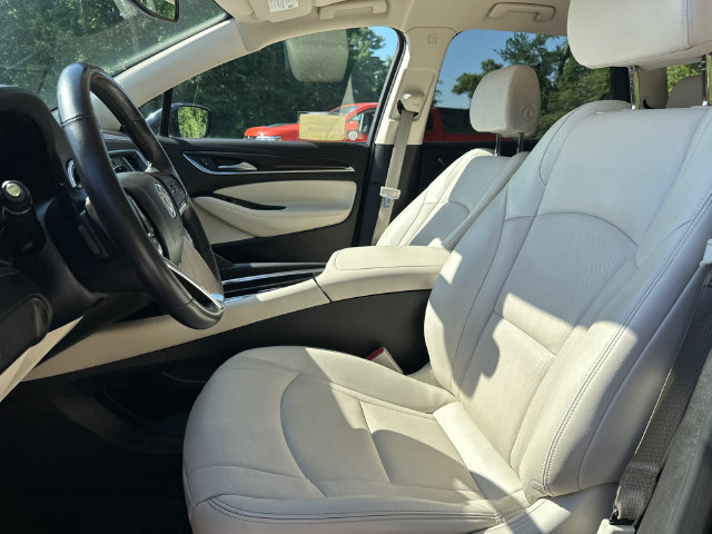Used 2023 Buick Enclave Essence w/ Sport Touring Edition AWD/4WD image 38