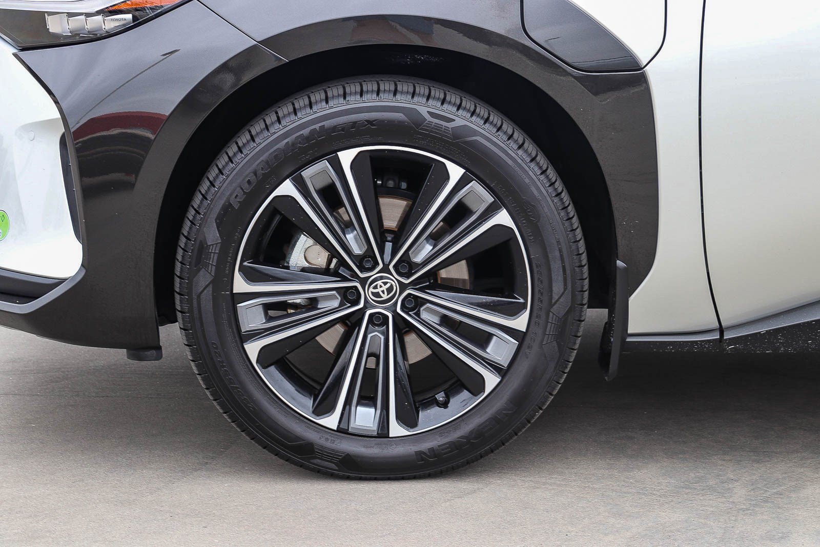 Certified 2023 Toyota bZ4X AWD w/ Weather Package image 9