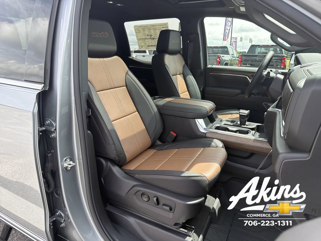 New 2026 Chevrolet Silverado 1500 High Country AWD/4WD image 18