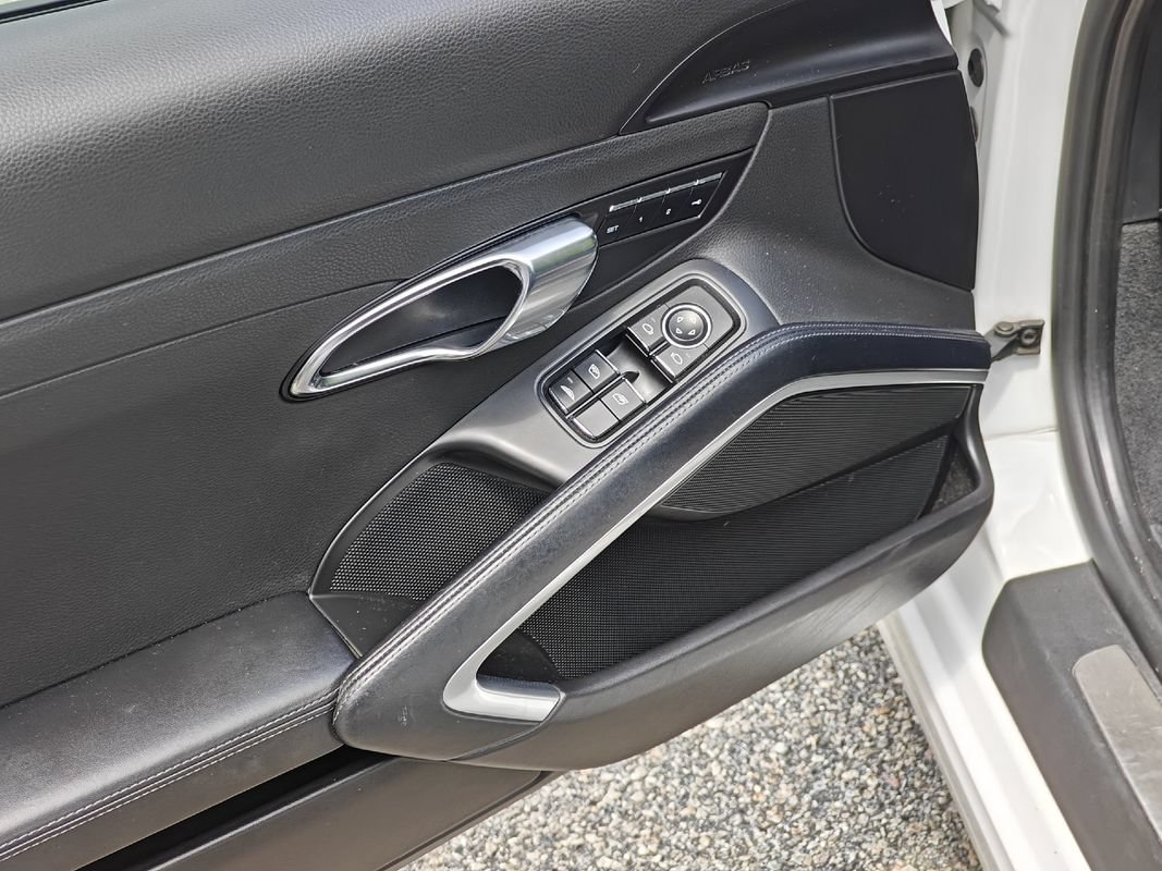 Used 2015 Porsche 911 Carrera S RWD image 14