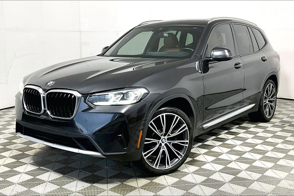 Used 2022 BMW X3 sDrive30i w/ Premium Package 2 (ZPA) image 2