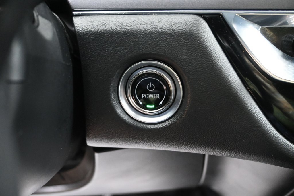 Used 2024 Cadillac Lyriq Tech RWD image 23