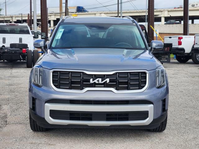 Used 2025 Kia Telluride S image 2