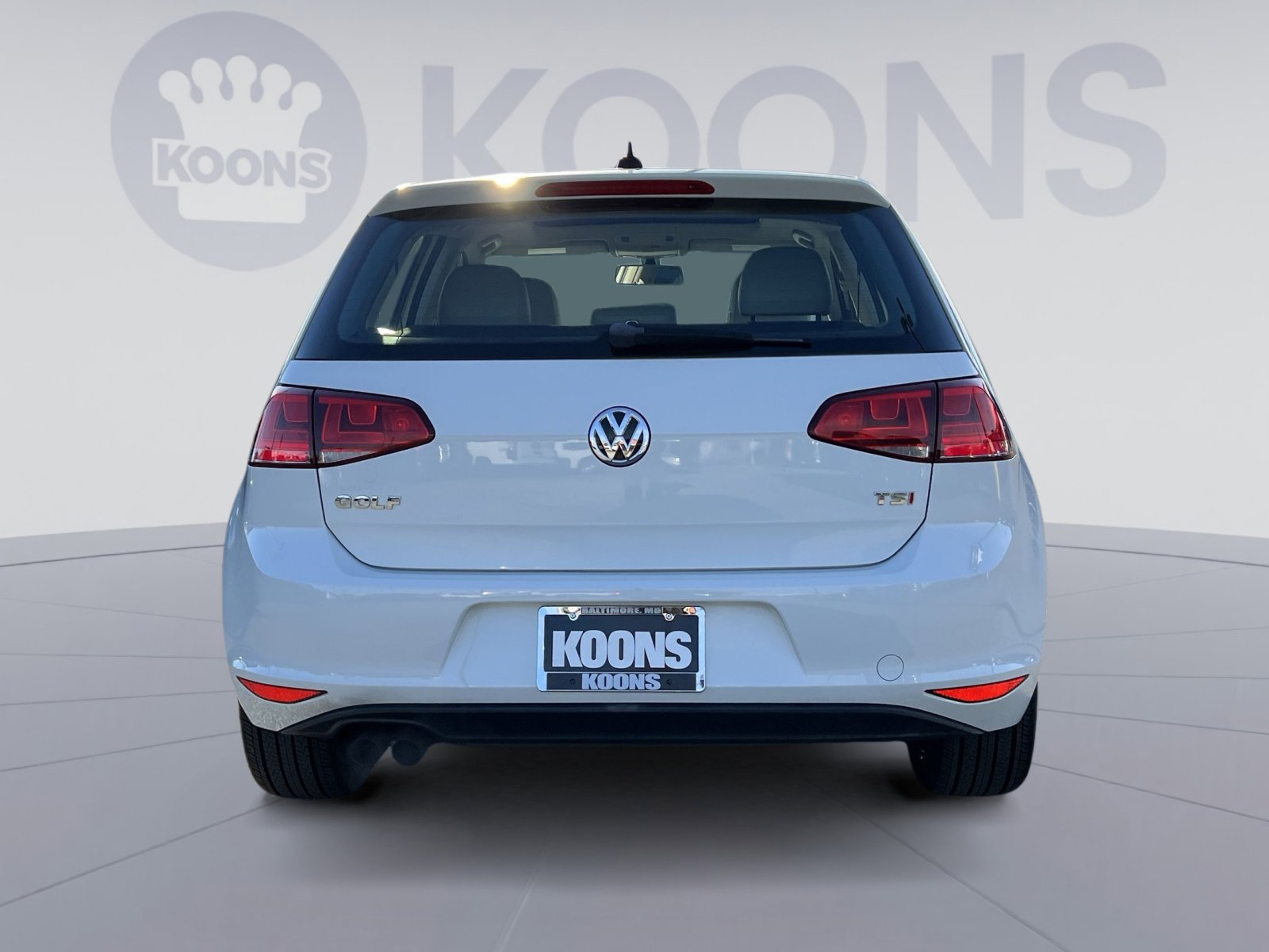 Used 2015 Volkswagen Golf S image 5