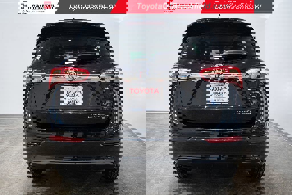 Used 2020 Buick Envision Essence image 7