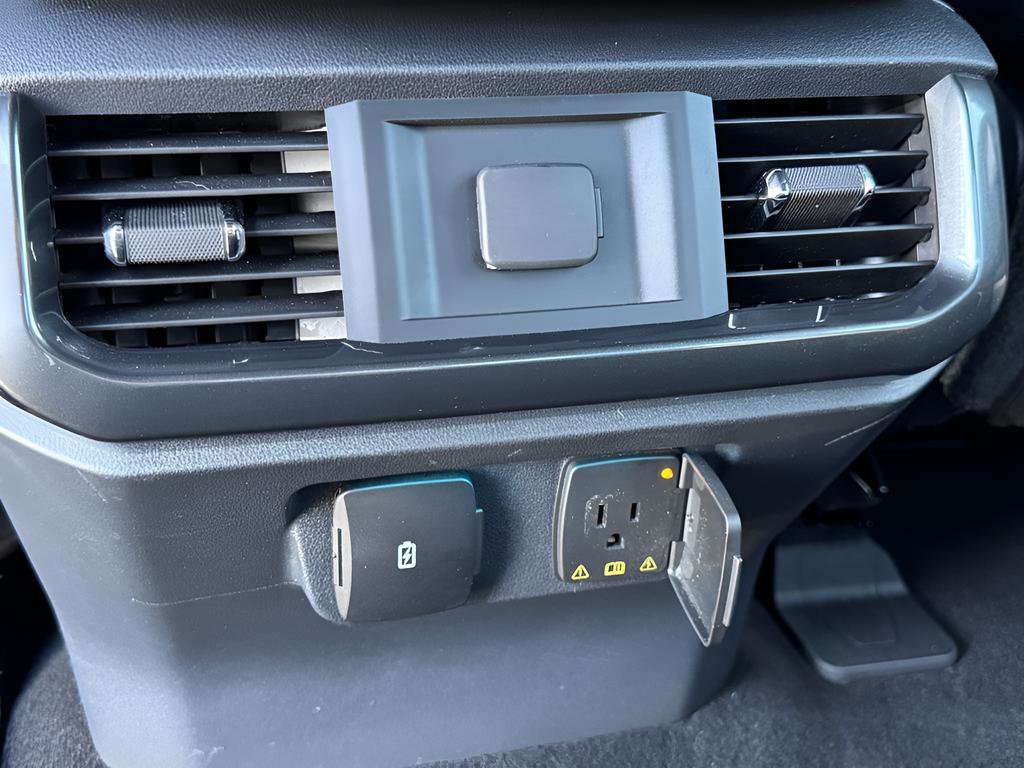 Used 2022 Ford F150 XLT w/ Equipment Group 302A High AWD/4WD image 31