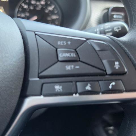 Certified 2024 Nissan Kicks SV FWD image 17