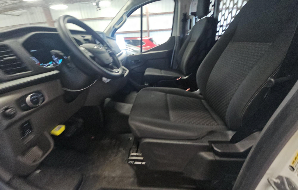 Used 2025 Ford Transit 250 Low Roof w/ Exterior Upgrade Package RWD image 7
