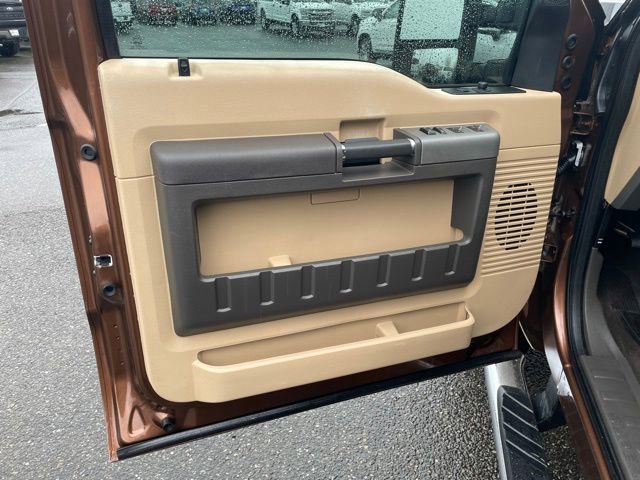 Used 2012 Ford F350 Lariat image 12