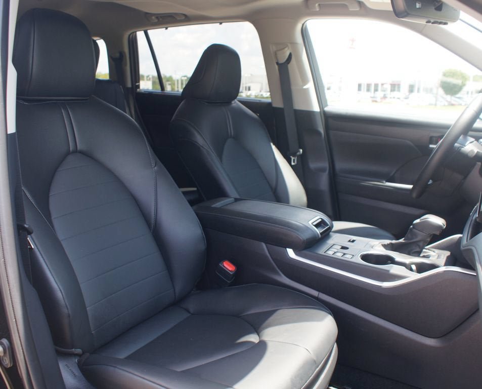 Certified 2026 Toyota Highlander XLE AWD/4WD image 26