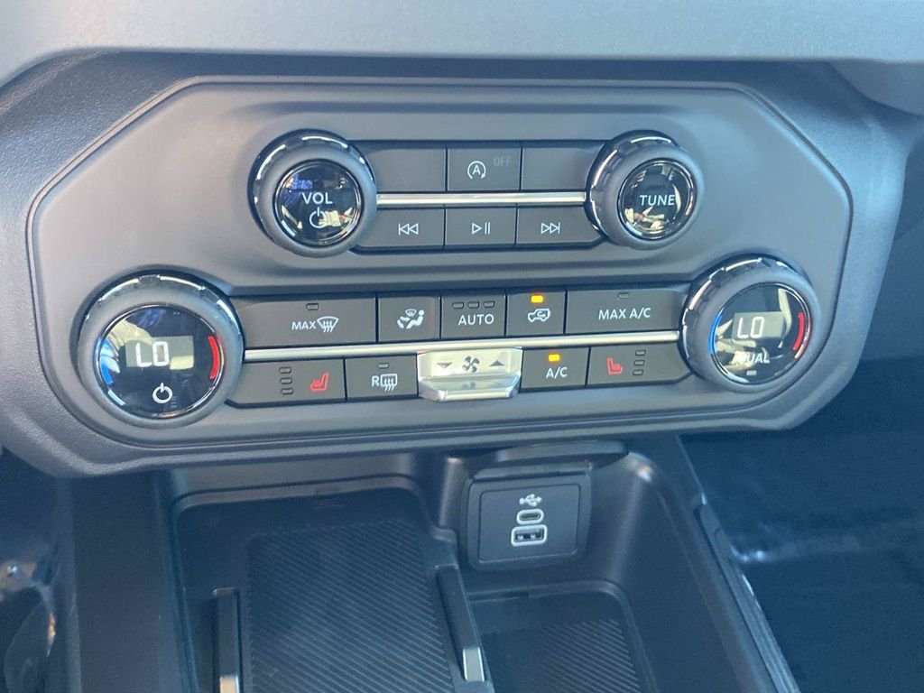 New 2026 Ford Bronco Big Bend AWD/4WD image 16